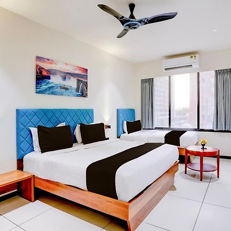 Palette- Siddharth Inn Gandhinagar Zewnętrze zdjęcie