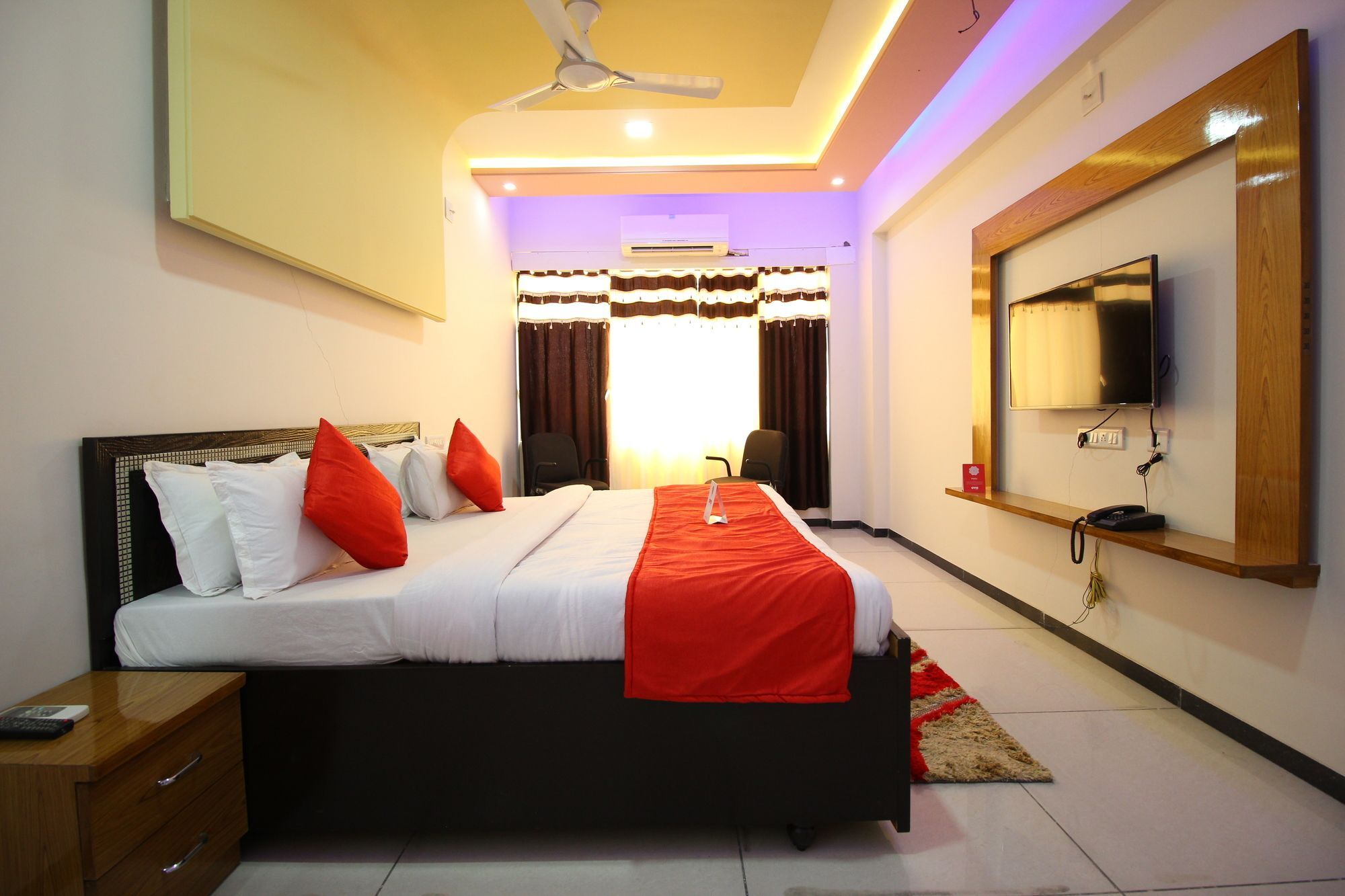 Palette- Siddharth Inn Gandhinagar Zewnętrze zdjęcie