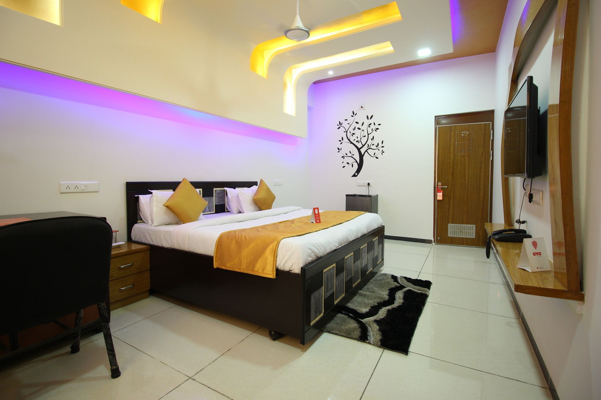 Palette- Siddharth Inn Gandhinagar Zewnętrze zdjęcie
