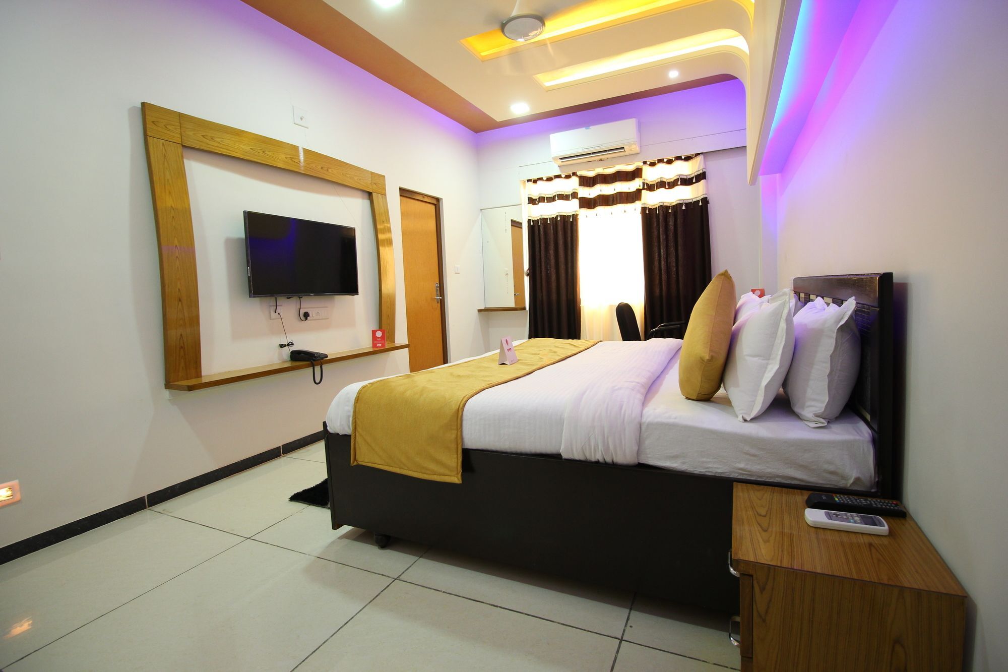 Palette- Siddharth Inn Gandhinagar Zewnętrze zdjęcie
